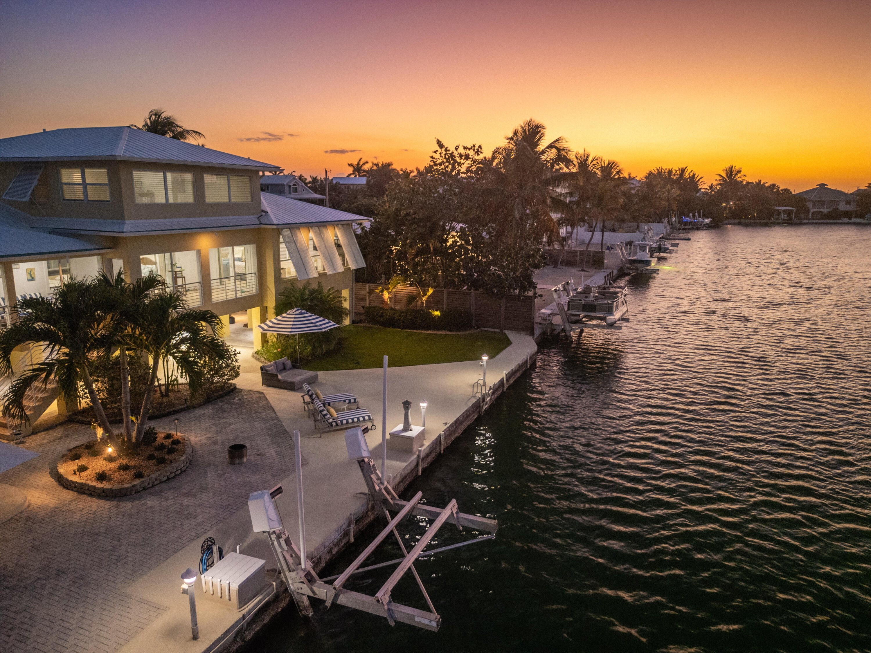 16805 Tamarind Road Sugarloaf, FL 33042 - Photo 69 of 75 Twilight