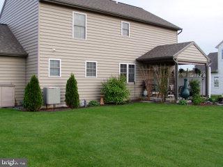 40 Rock Road Ephrata, PA 17522 - Photo 2 of 5