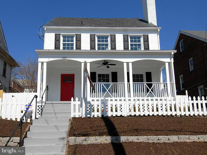 Exterior (Front)