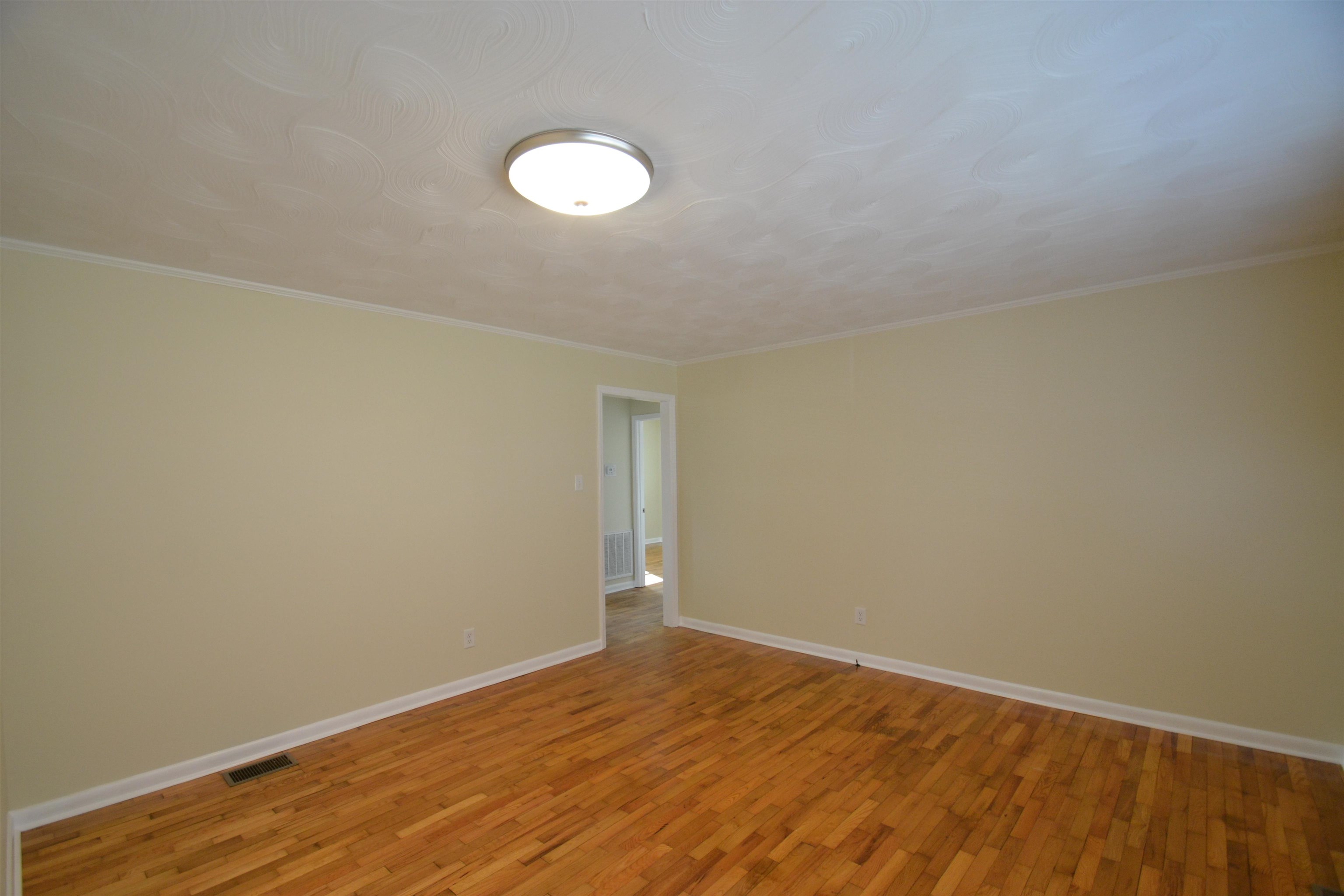 116 Swain Avenue Boiling Springs, SC 29316 - Photo 3 of 14 Gallery Image 3