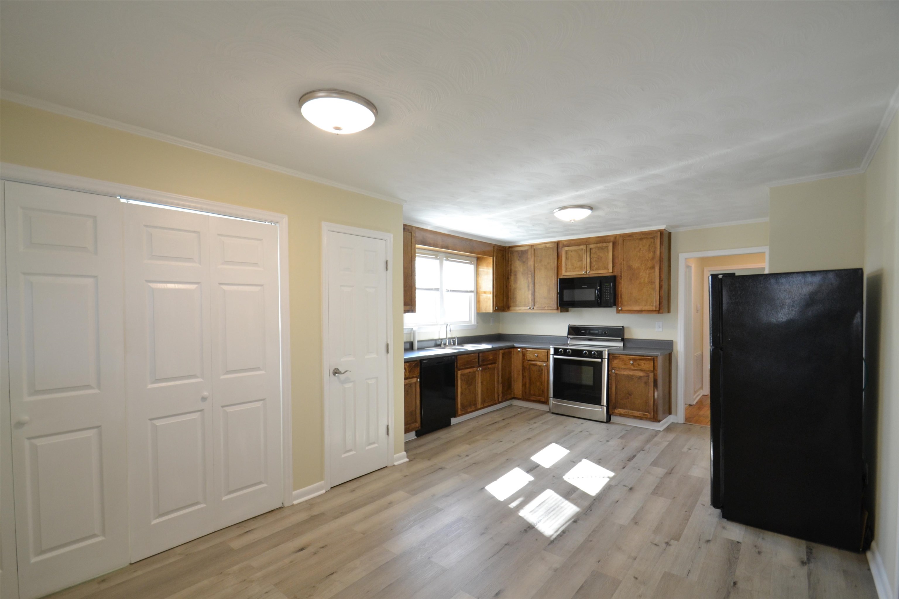 116 Swain Avenue Boiling Springs, SC 29316 - Photo 6 of 14 Gallery Image 6