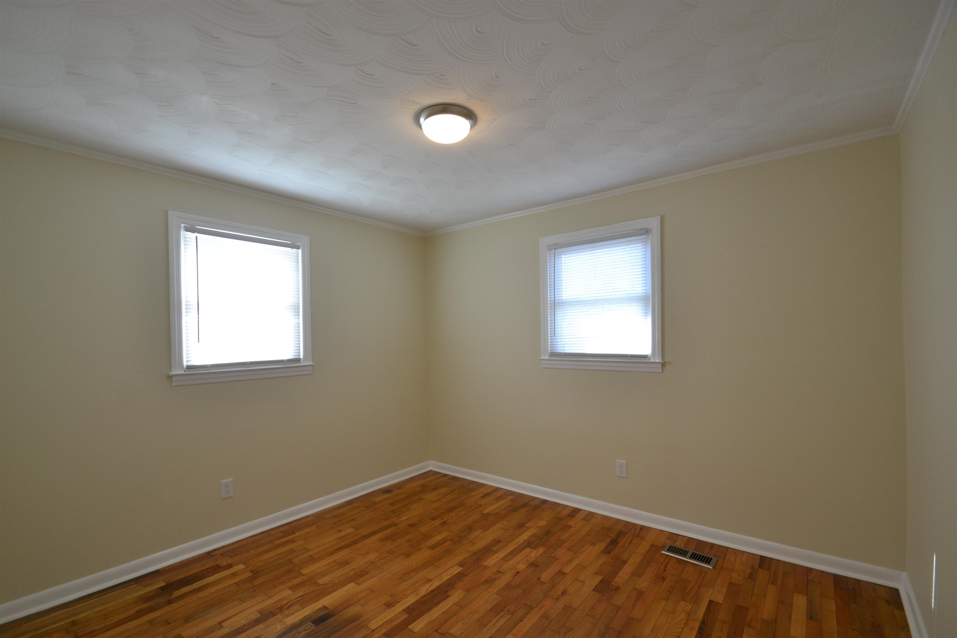 116 Swain Avenue Boiling Springs, SC 29316 - Photo 9 of 14 Gallery Image 9
