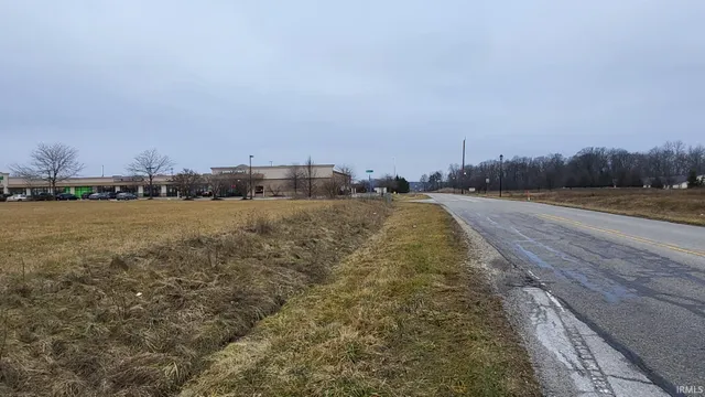 $459,900 | Walmart Drive, Huntington, IN 46750