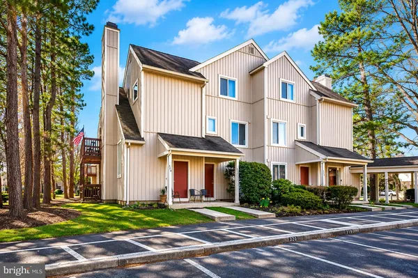 $2,100 | 339 Woodlake Drive, Marlton, NJ 08053