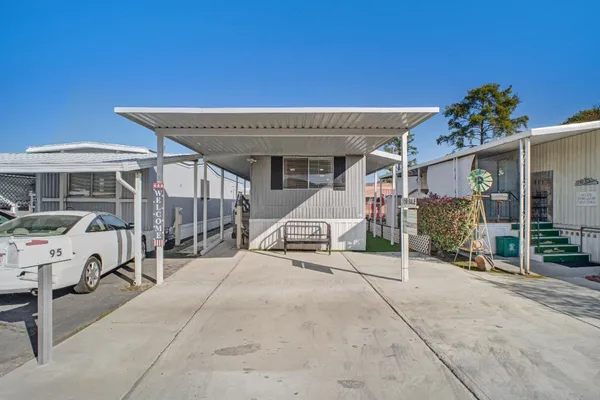 $59,500 | 1724 Minnewawa Avenue, Unit 95, Clovis, CA 93612