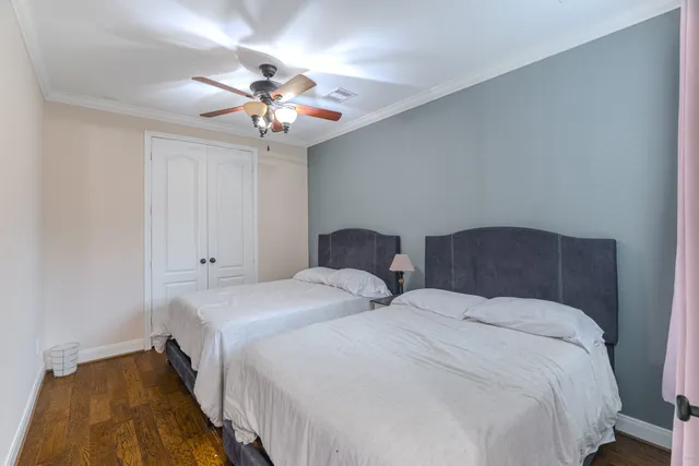 $4,300 | 34 Danby Place, The Woodlands, TX 77375