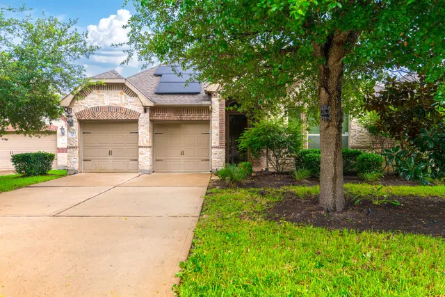 $4,300 | 34 Danby Place, The Woodlands, TX 77375