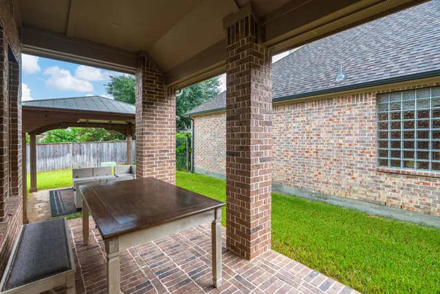 $4,300 | 34 Danby Place, The Woodlands, TX 77375