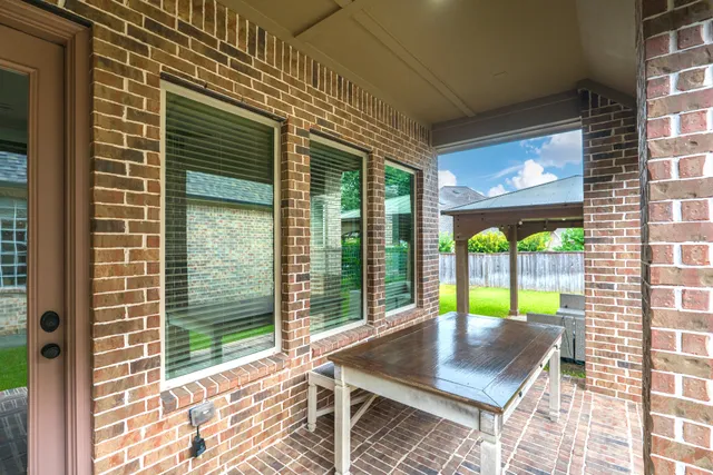 $4,300 | 34 Danby Place, The Woodlands, TX 77375