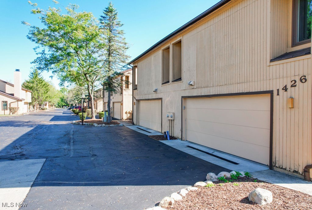 1426 Loop Road, Unit 1426 Kent, OH 44240 - Photo 38 of 40 Thank you for visiting 1426 Loop Rd! Great location and close to KSU!