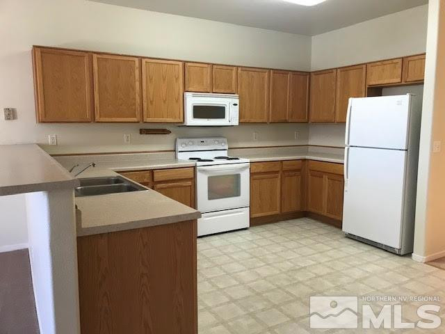 2124 Sapphire Ridge Way Reno, NV 89523 - Photo 3 of 19 Photo 3