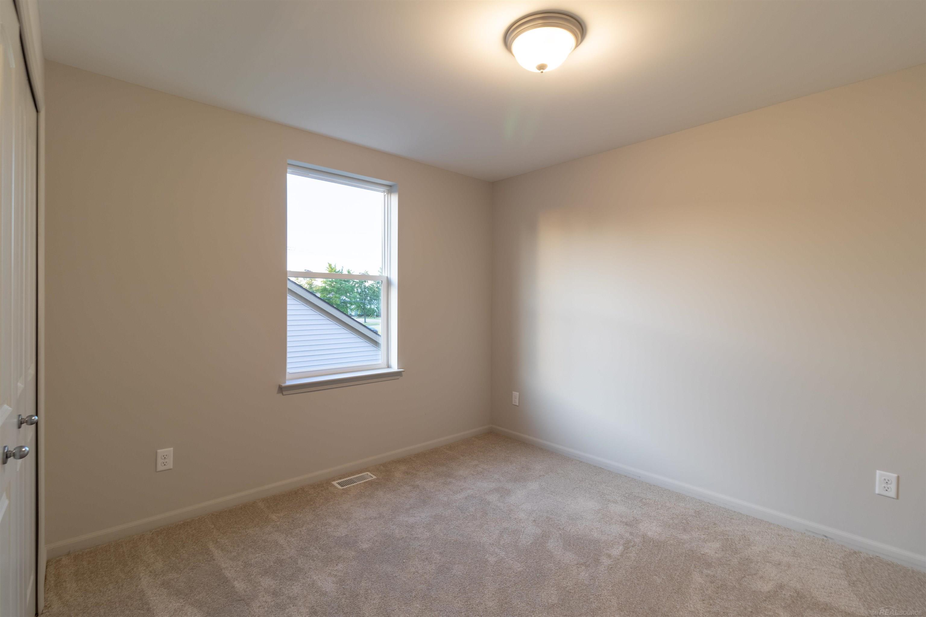 11869 Partridge Drive, Unit 76 Taylor, MI 48180 - Photo 15 of 19
