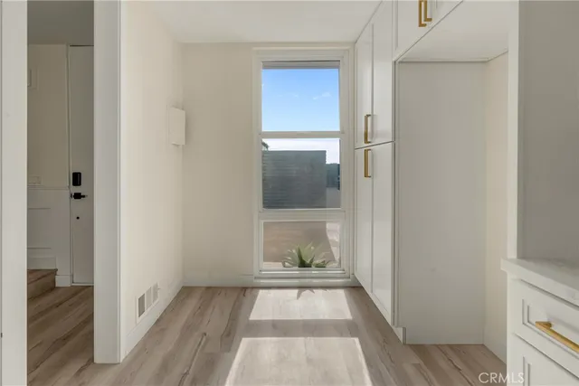 $1,065,000 | 4001 Warner Avenue, Huntington Beach, CA 92649