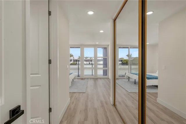 $1,065,000 | 4001 Warner Avenue, Huntington Beach, CA 92649