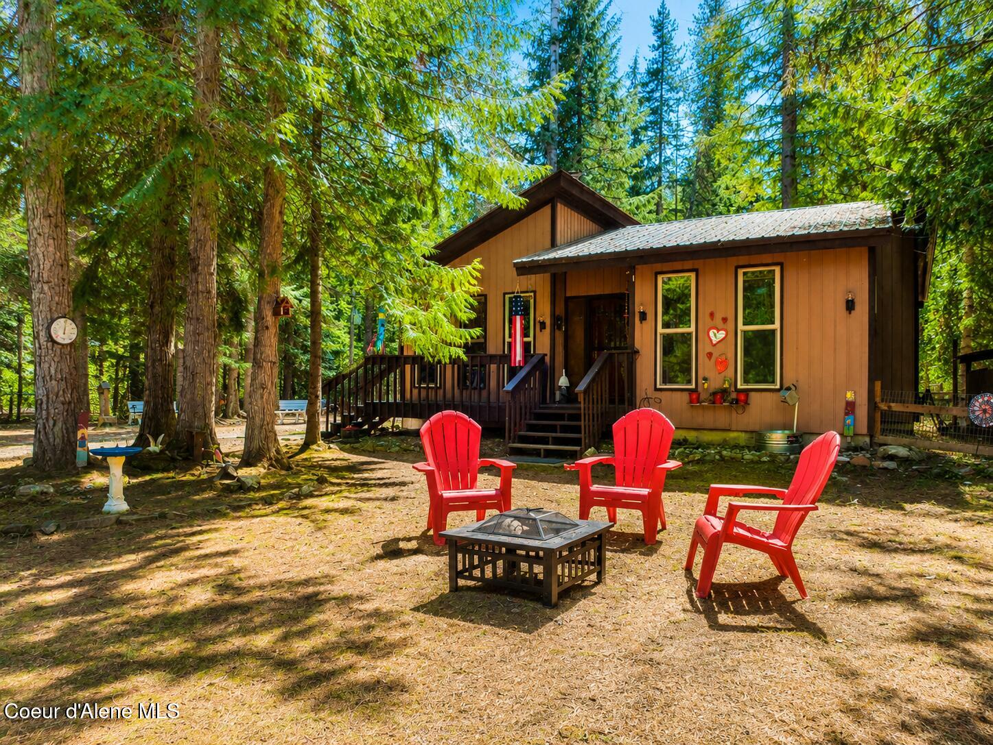1976 Reeder Bay Road Nordman, ID 83848 - Photo 1 of 20 Cabin