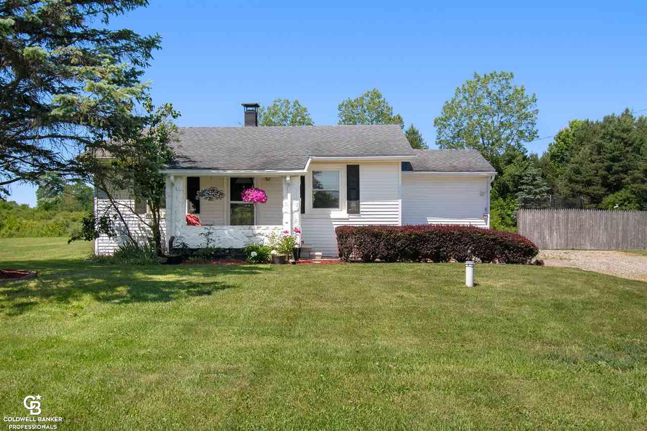 2145 Kinney Road Memphis, MI 48041 - Photo 1 of 22