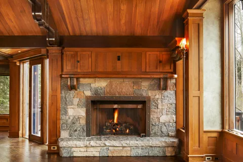 a view of entryway with a front door