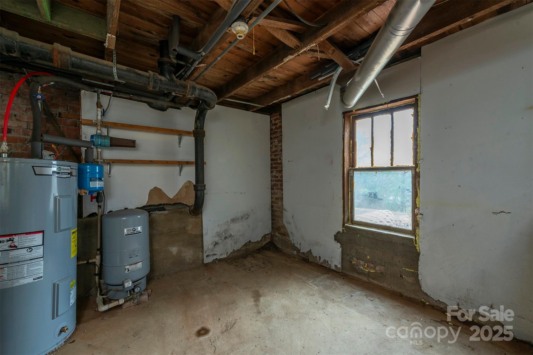 657 Old Fort Road Fairview, NC 28730 - Photo 18 of 30 a view of storage and utility room