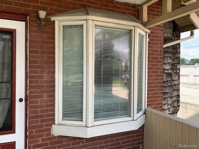 8014 Edward Avenue Center Line, MI 48015 - Photo 8 of 23