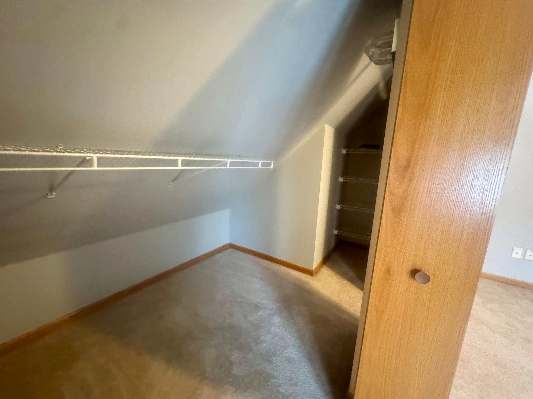 5239 North 6th Street Minneapolis, MN 55430 - Photo 16 of 26