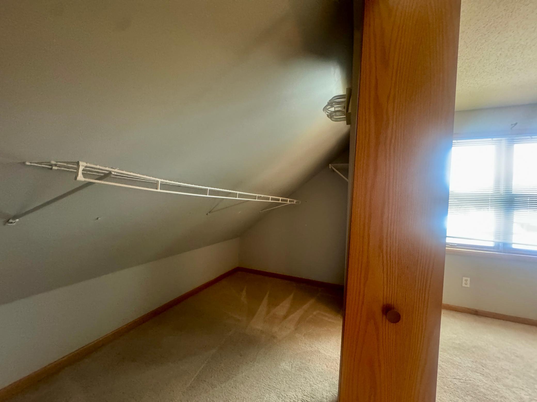 5239 North 6th Street Minneapolis, MN 55430 - Photo 21 of 26