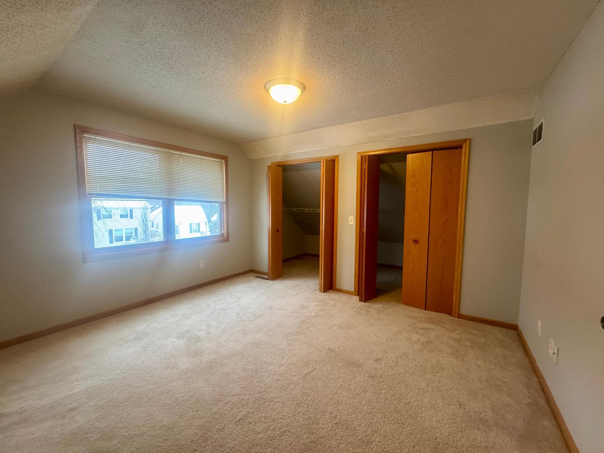 5239 North 6th Street Minneapolis, MN 55430 - Photo 22 of 26