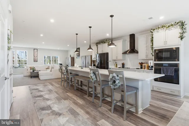 $460,000 | 10414 John Glenn Street, Lanham, MD 20706