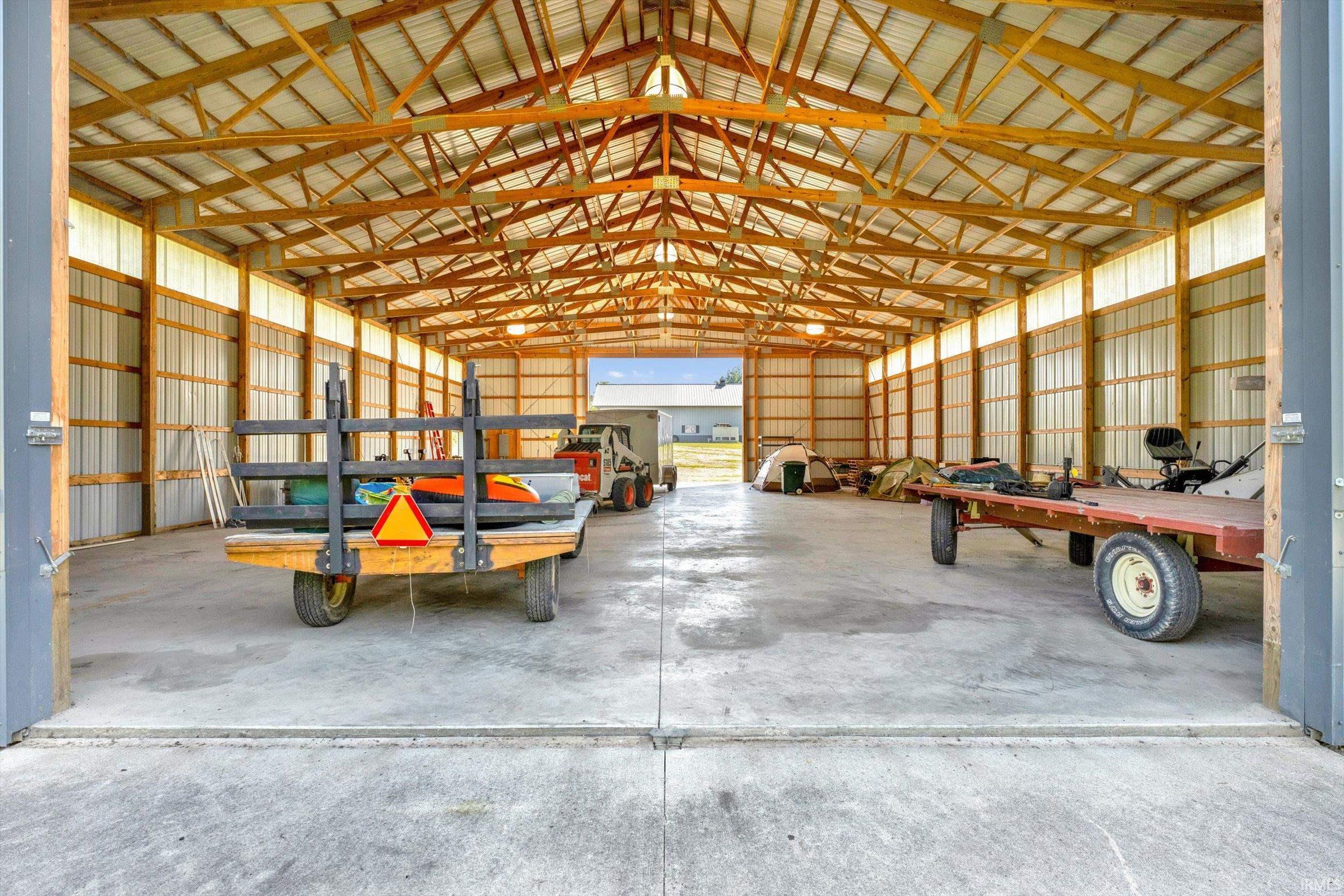 68555 Oak Road Lakeville, IN 46536 - Photo 31 of 36