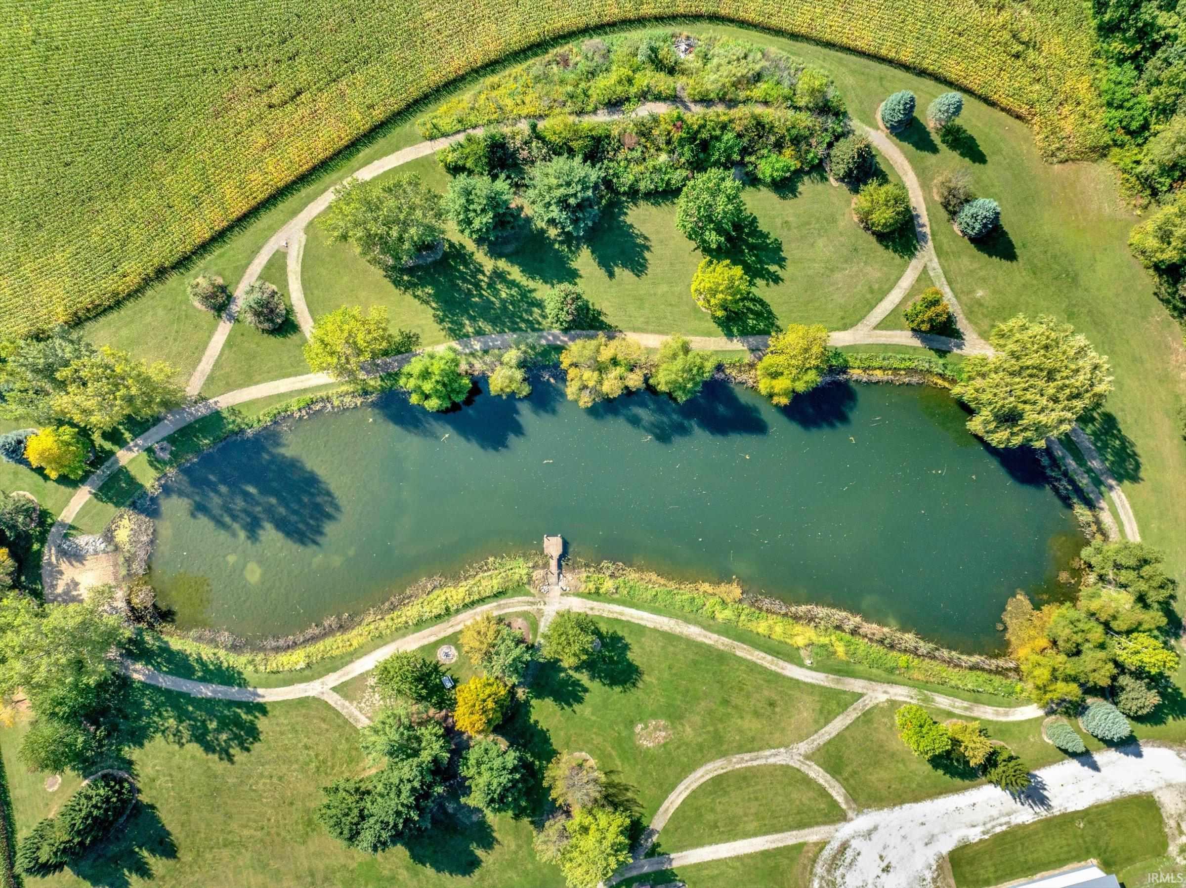 68555 Oak Road Lakeville, IN 46536 - Photo 33 of 36