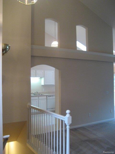 8083 Huntington Ridge Court, Unit 18 Washington, MI 48094 - Photo 7 of 25 1_Great_Room.jpg