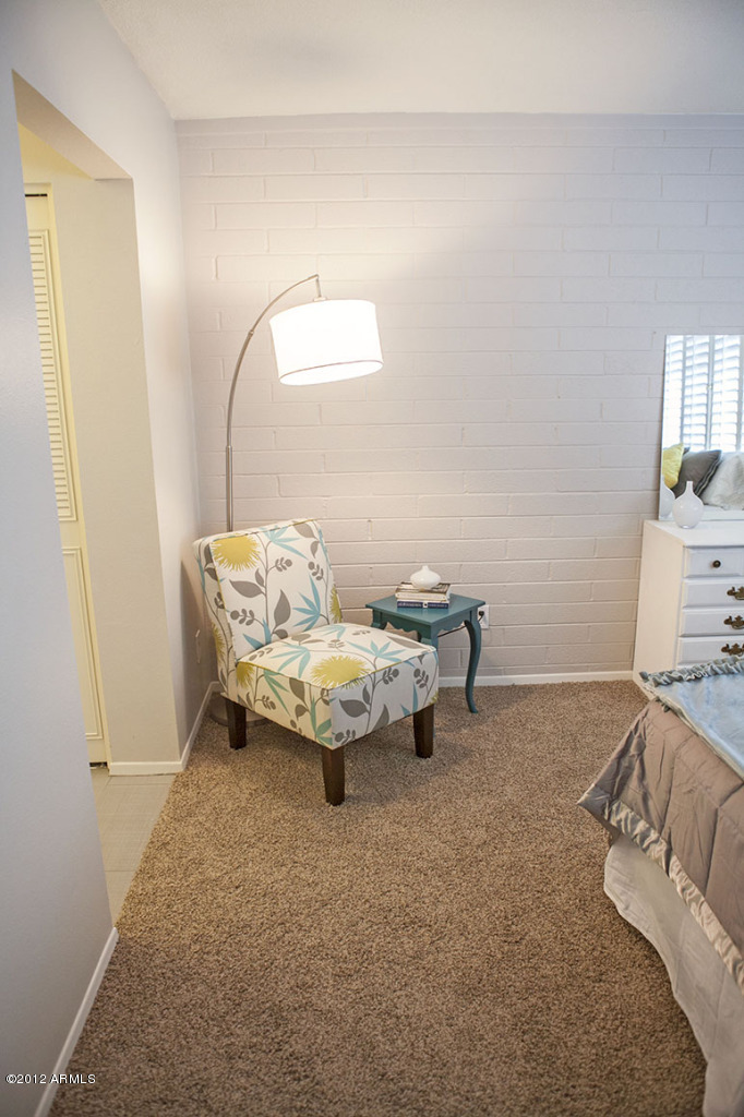 4101 East Camelback Road, Unit 16 Phoenix, AZ 85018 - Photo 16 of 27 Master bedroom