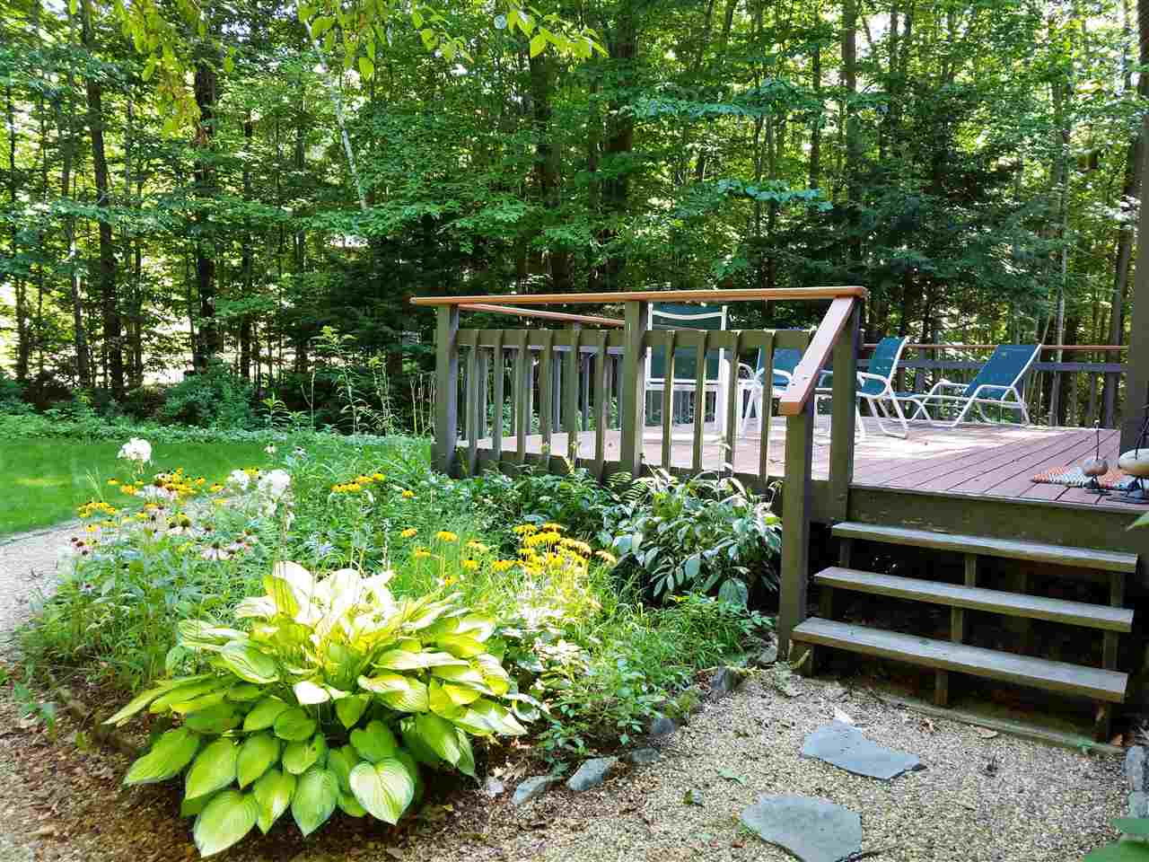 105 Pond View Road Weare, NH 03281 - Photo 4 of 31