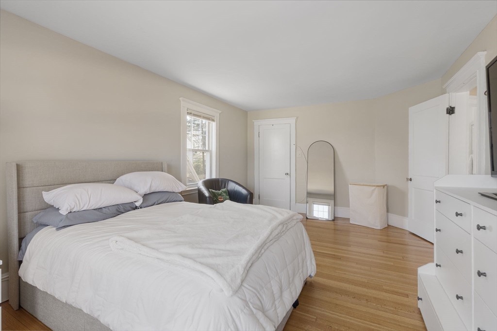 428 Boylston Street Brookline, MA 02445 - Photo 11 of 27