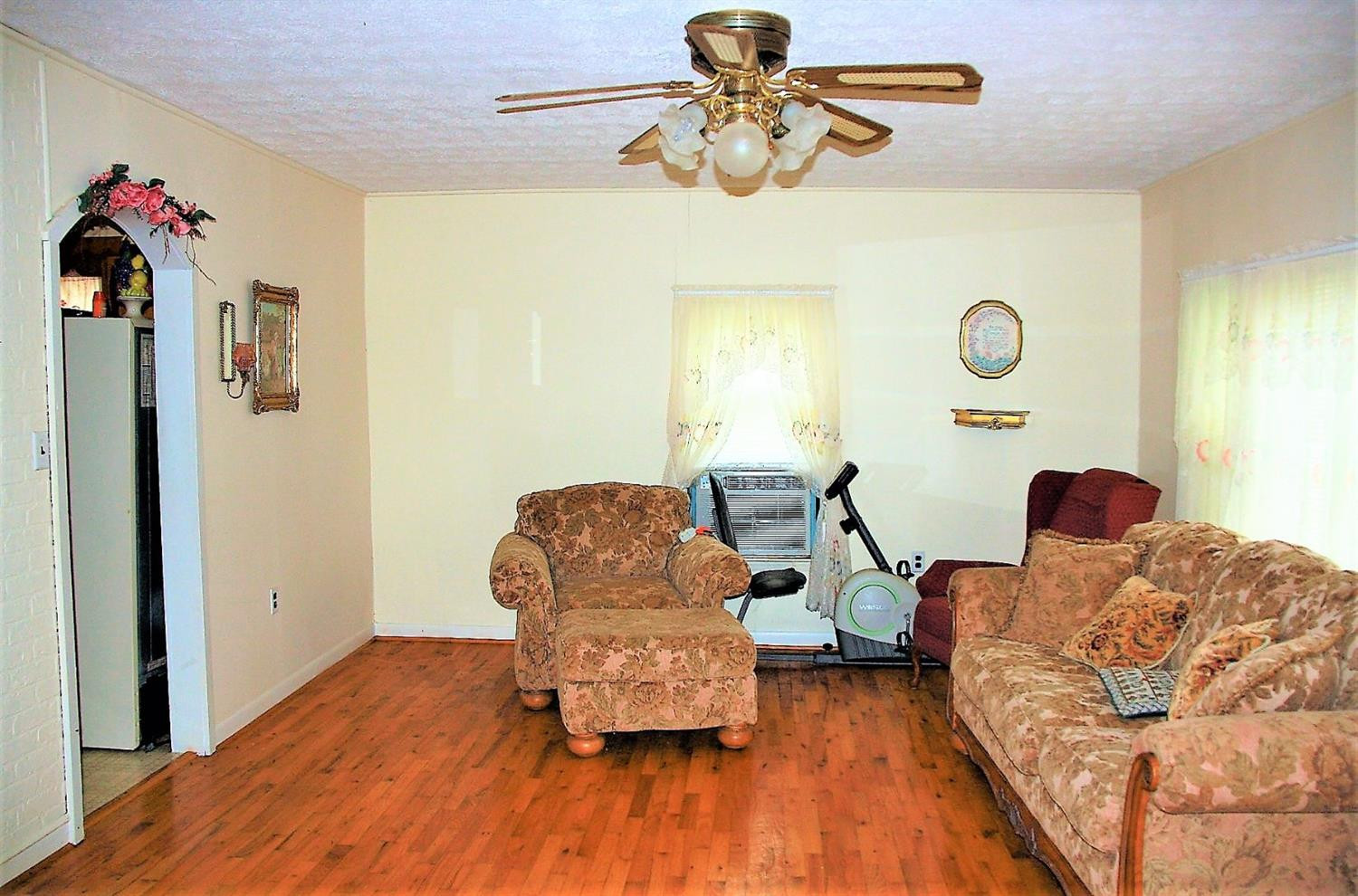 634 Cane Run Road Carlisle, KY 40311 - Photo 5 of 11 Photo 5