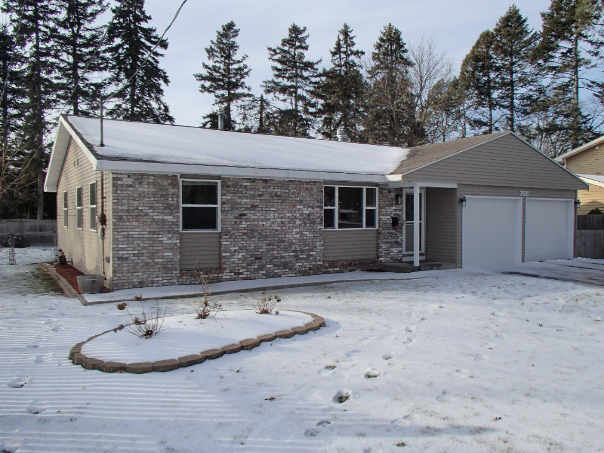 768 Riverside Drive Battle Creek, MI 49015 - Photo 1 of 28 P1064027