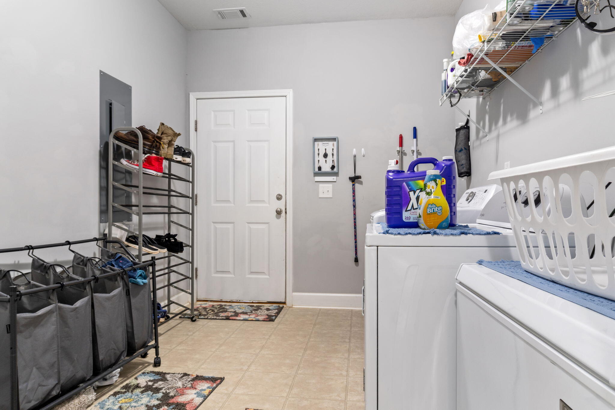 843 Highway 25 Edgefield, SC 29824 - Photo 12 of 32 Laundry Area