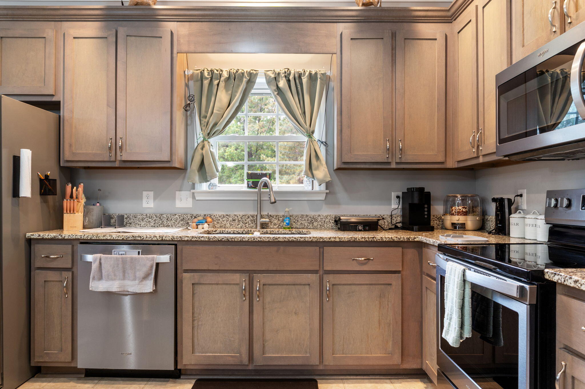 843 Highway 25 Edgefield, SC 29824 - Photo 9 of 32 Kitchen 2