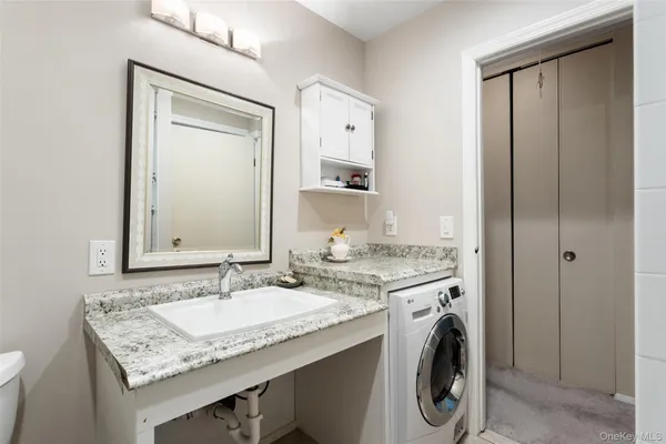 $379,000 | 37 Sussex Drive, Unit B, Yorktown Heights, NY 10598