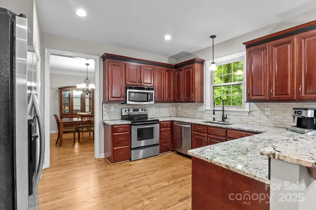 $645,000 | 17433 Glassfield Drive, Huntersville, NC 28078