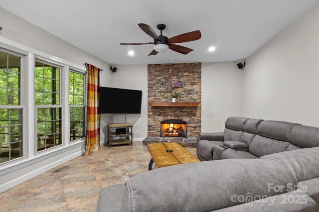 $645,000 | 17433 Glassfield Drive, Huntersville, NC 28078