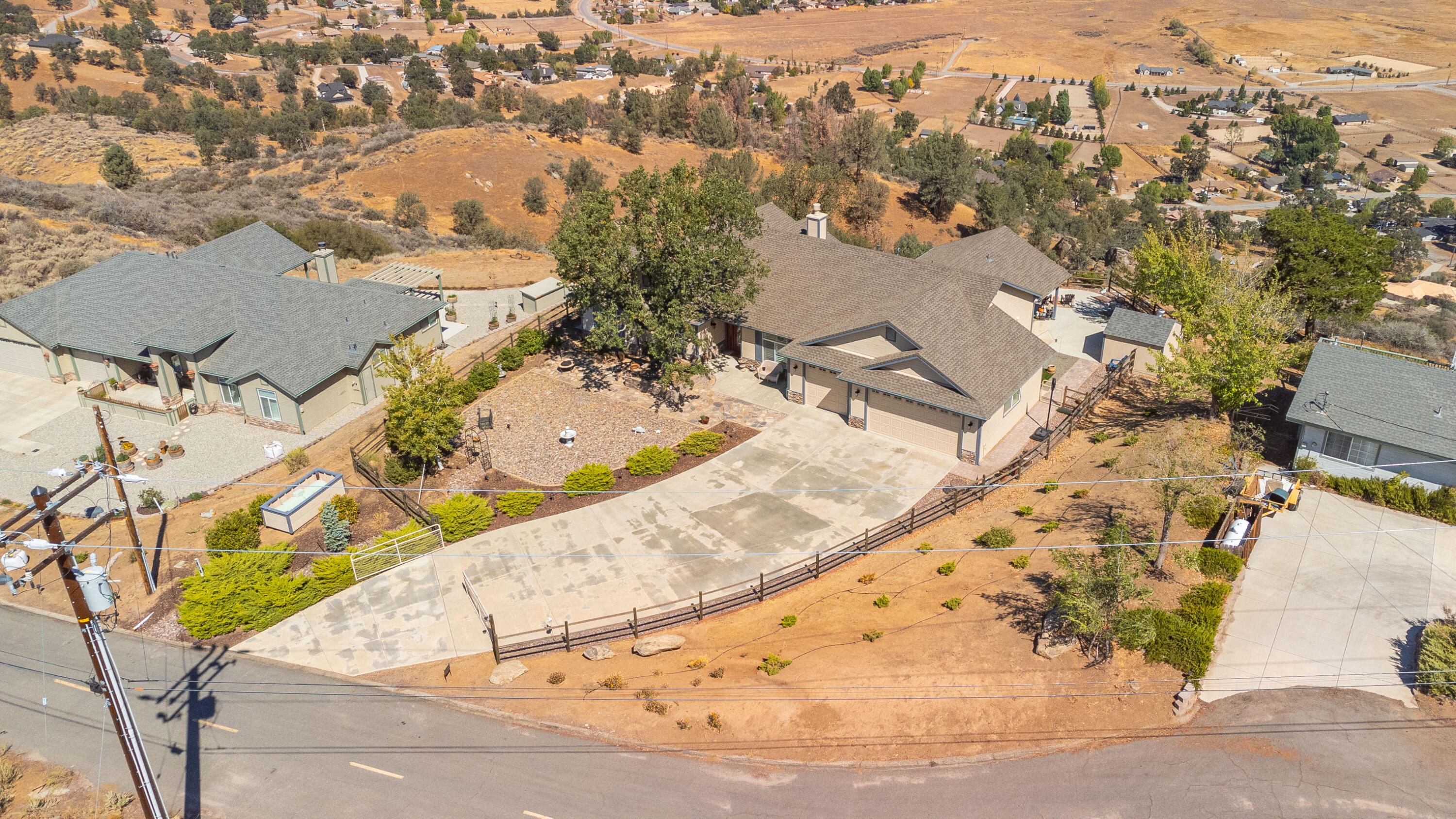 30790 Fox Ridge Court Tehachapi, CA 93561 - Photo 26 of 34 30790 Fox Ridge Ct_InView-Media-26