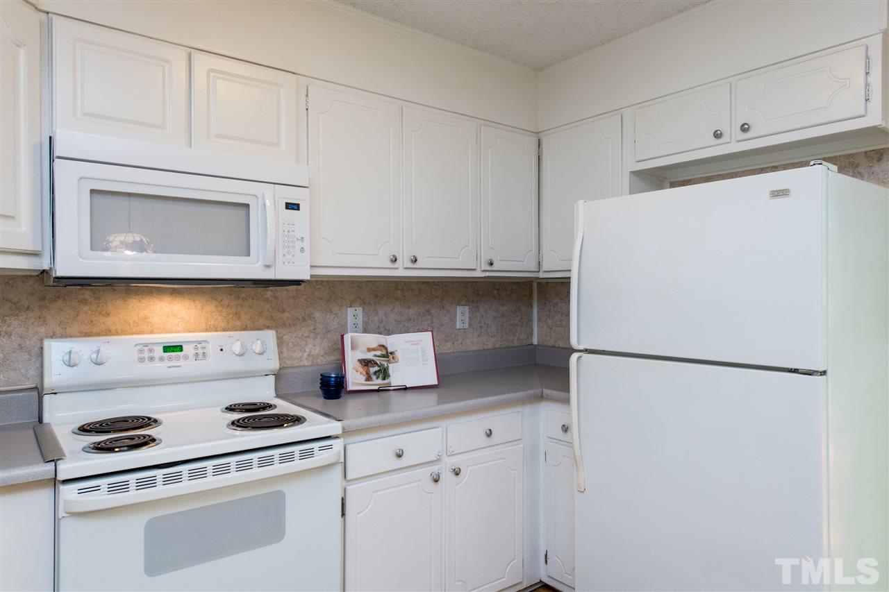 7620 Idolbrook Lane Raleigh, NC 27615 - Photo 12 of 29 Gallery Image 12