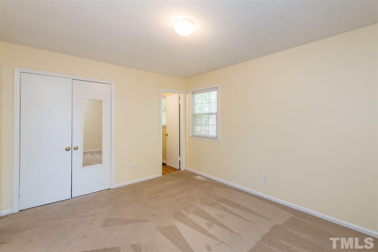 7620 Idolbrook Lane Raleigh, NC 27615 - Photo 17 of 29 Gallery Image 17