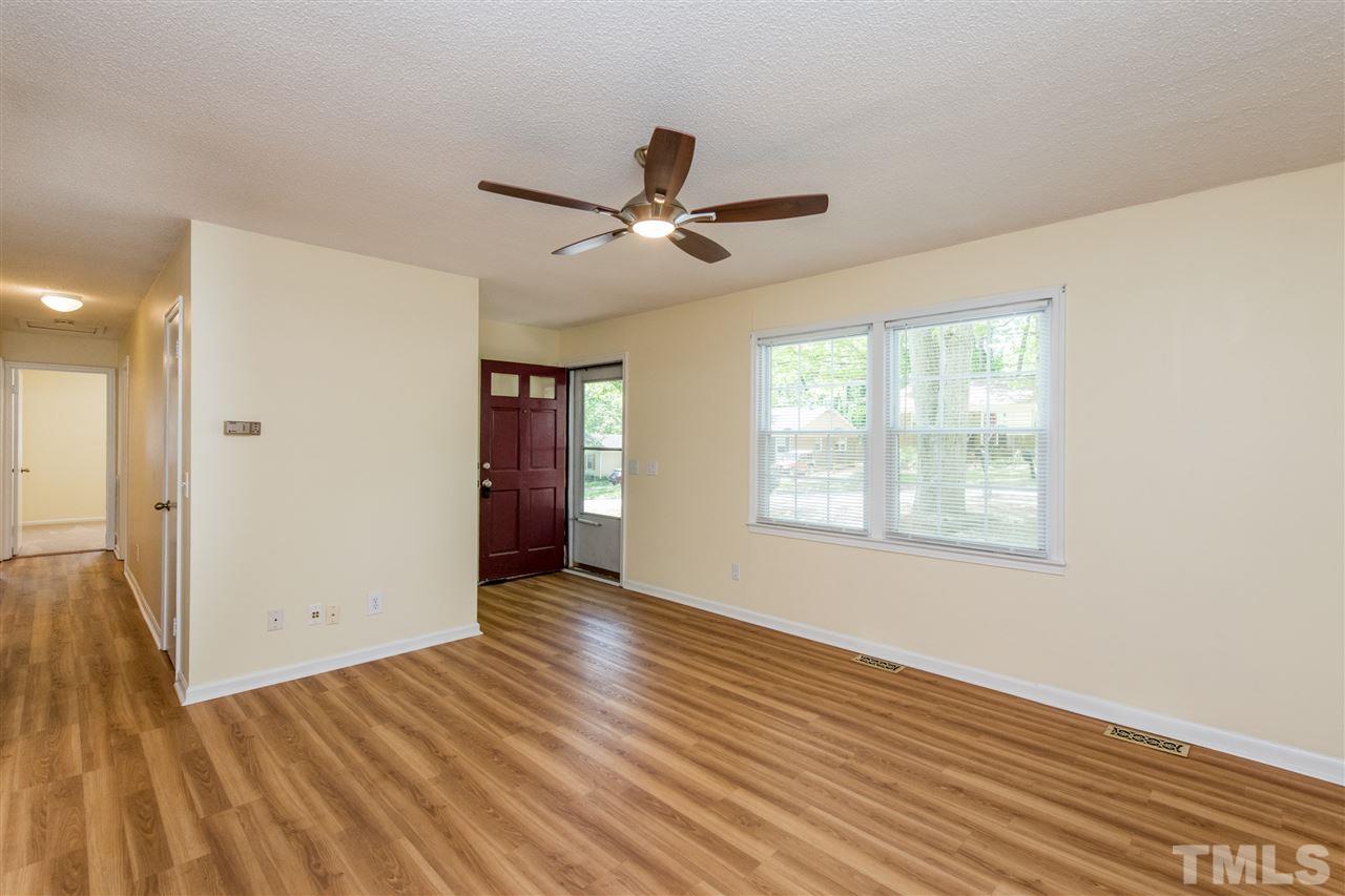 7620 Idolbrook Lane Raleigh, NC 27615 - Photo 4 of 29 Gallery Image 4