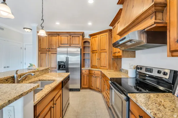 $295,000 | 983 West 1055th North, Unit 812, Orem, UT 84057