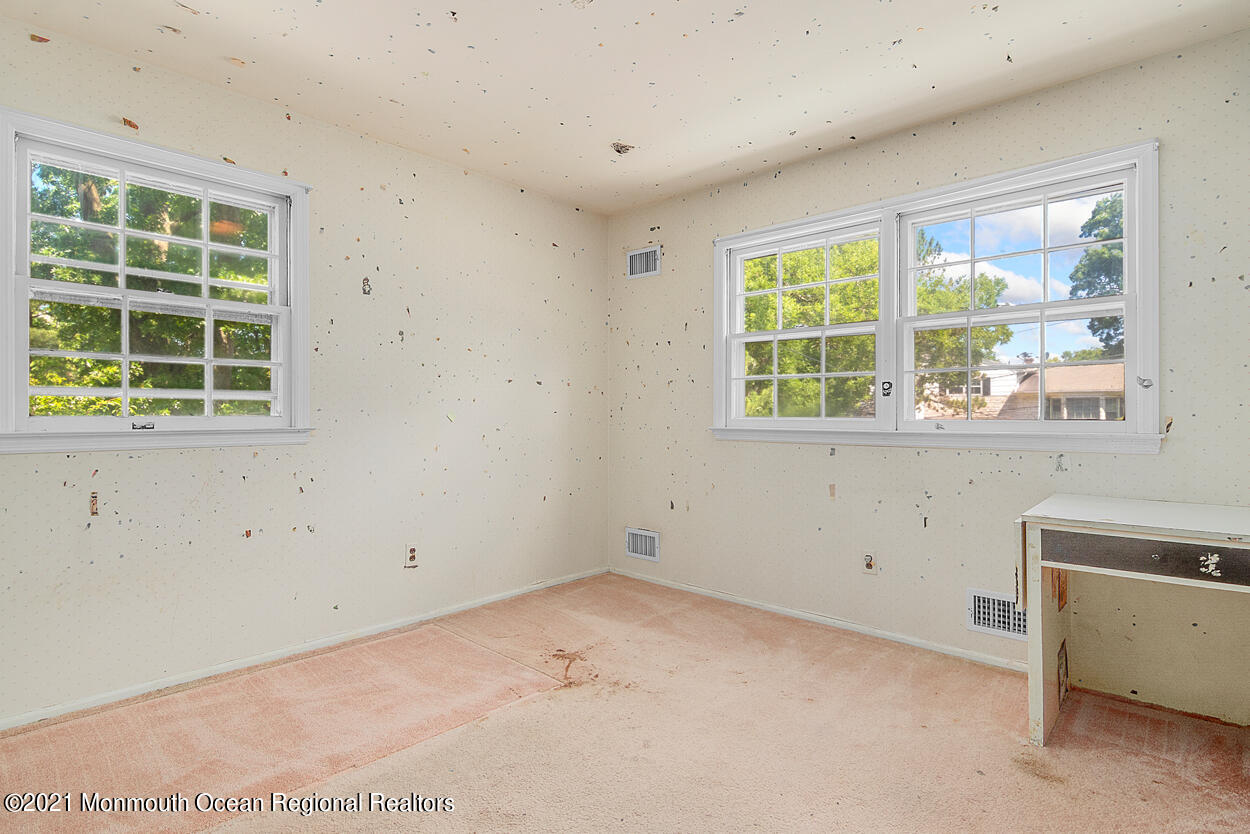29 Chestnut Road West Orange, NJ 07052 - Photo 19 of 33 16