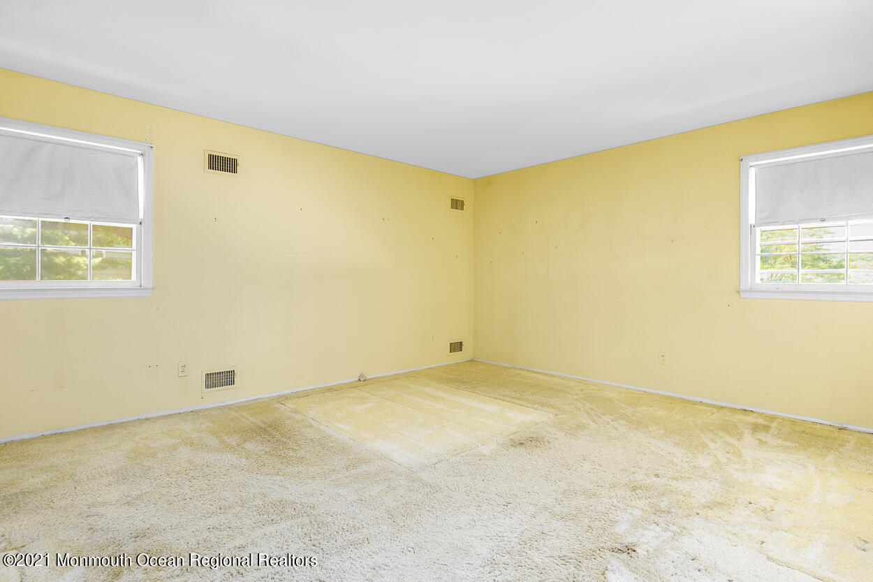 29 Chestnut Road West Orange, NJ 07052 - Photo 21 of 33 18