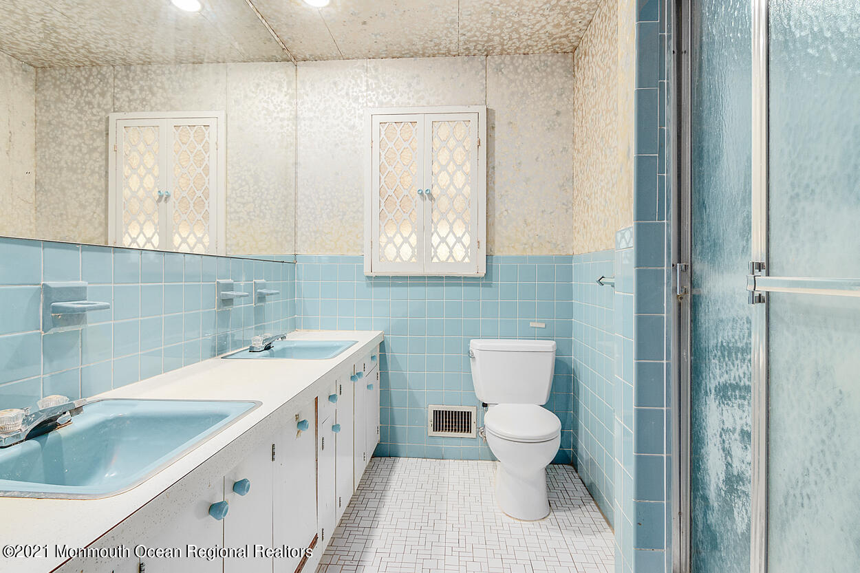 29 Chestnut Road West Orange, NJ 07052 - Photo 25 of 33 22