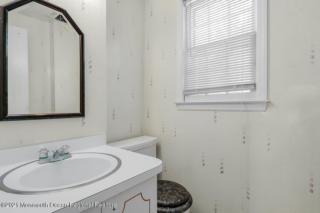 29 Chestnut Road West Orange, NJ 07052 - Photo 30 of 33 27