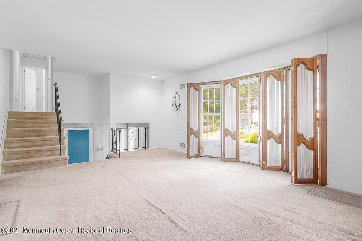 29 Chestnut Road West Orange, NJ 07052 - Photo 9 of 33 06